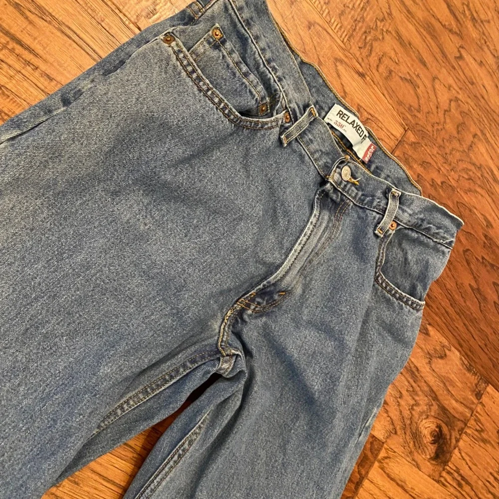 Levis 550 Relaxed Fit Jeans Mens 34x32 Medium Wash Blue Tapered Leg Denim